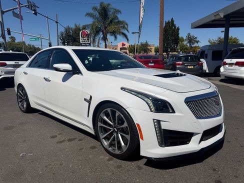 Used 2016 Cadillac CTS V w/ Luxury Package RWD image 2