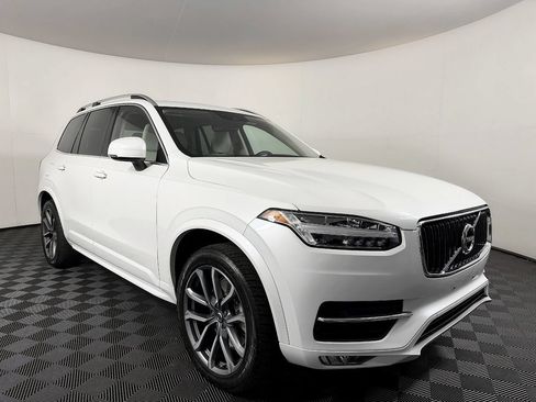 Used 2019 Volvo XC90 T5 Momentum AWD/4WD image 6