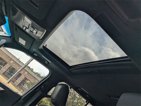 Used 2022 Lexus LX 600 F Sport w/ Accessory Package (Z1) image 20