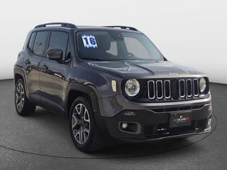 Used 2016 Jeep Renegade Latitude FWD video 2
