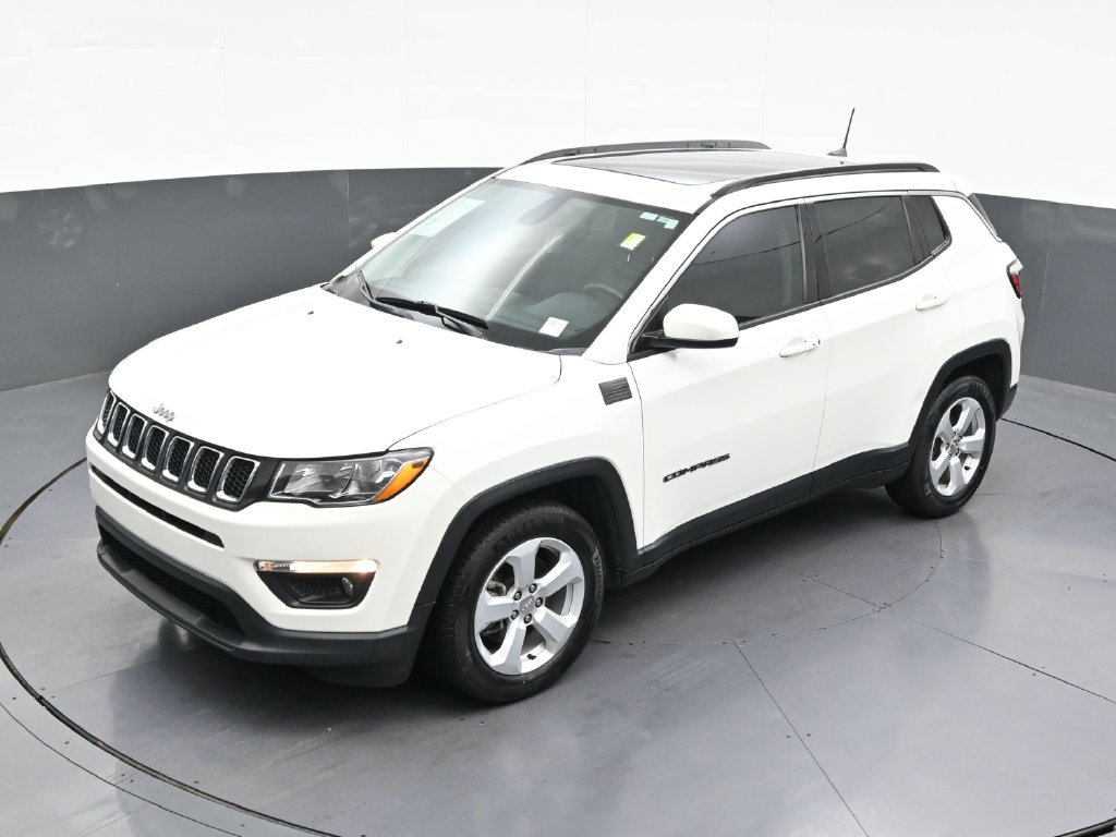 Used 2021 Jeep Compass Latitude w/ Sun and Sound Group FWD image 15