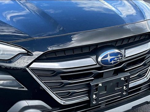 Used 2023 Subaru Outback Premium AWD/4WD image 31