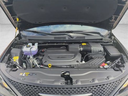 New 2026 Chrysler Voyager LX image 16