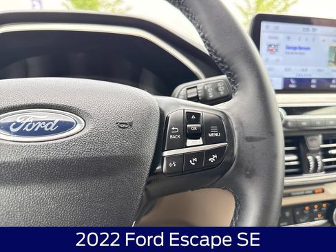 Used 2022 Ford Escape SE w/ Convenience Package AWD/4WD image 21