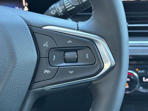 New 2026 Chevrolet Trax ACTIV w/ Sunroof Package FWD image 31