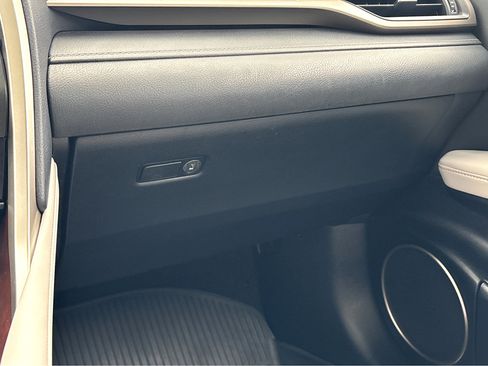 Used 2020 Lexus RX 350L Premium image 20