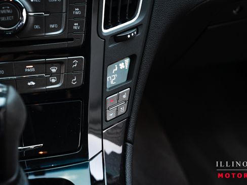 Used 2011 Cadillac CTS V w/ Wood Trim Package RWD image 27