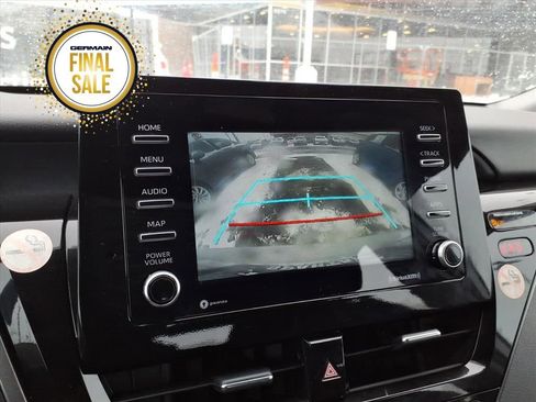 Used 2024 Toyota Camry LE image 21