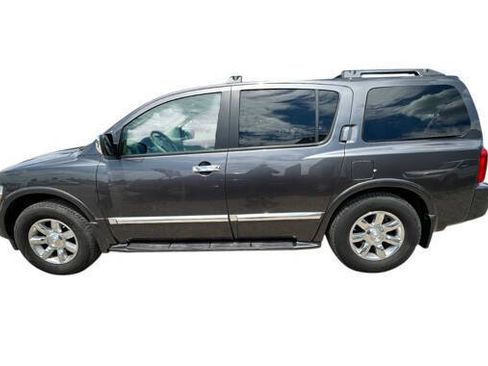 Used 2005 INFINITI QX56 4WD image 2