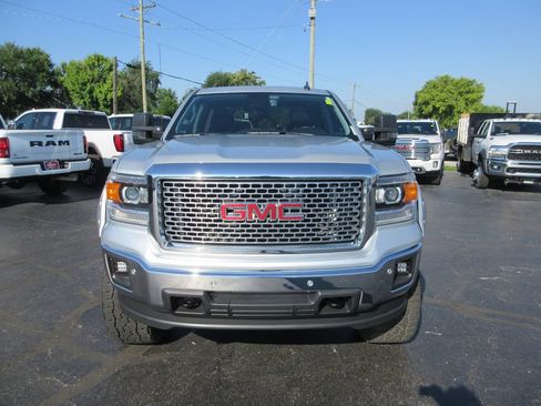 Used 2015 GMC Sierra 1500 SLT w/ Driver Alert Package AWD/4WD image 14