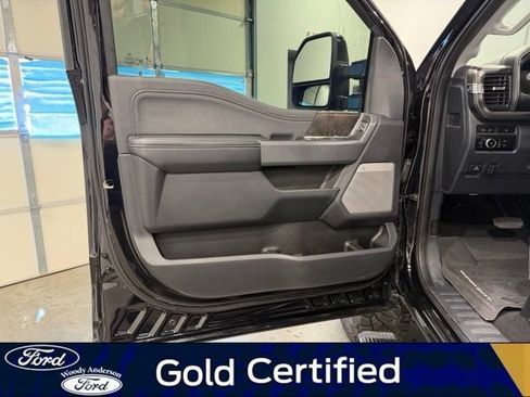 Certified 2024 Ford F250 Lariat w/ Lariat Ultimate Package AWD/4WD image 25