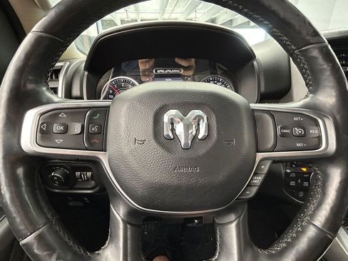 Used 2019 RAM 1500 Big Horn AWD/4WD image 29