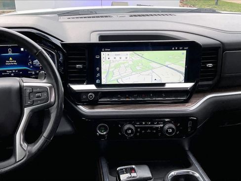 Used 2023 Chevrolet Silverado 1500 RST w/ Z71 Off-Road Package image 7