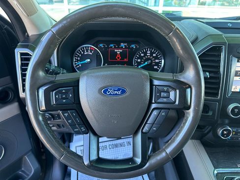 Used 2019 Ford Expedition Limited w/ Equipment Group 301A image 42