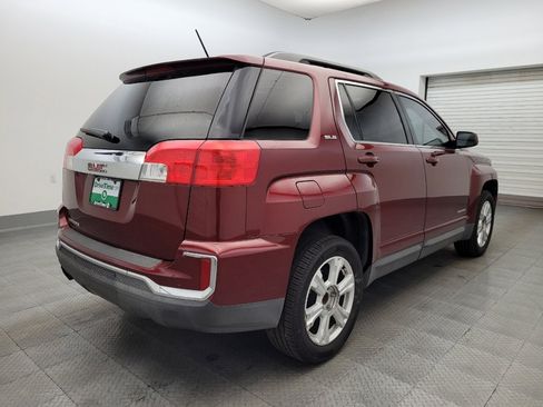 Used 2017 GMC Terrain SLE w/ Technology Package image 9