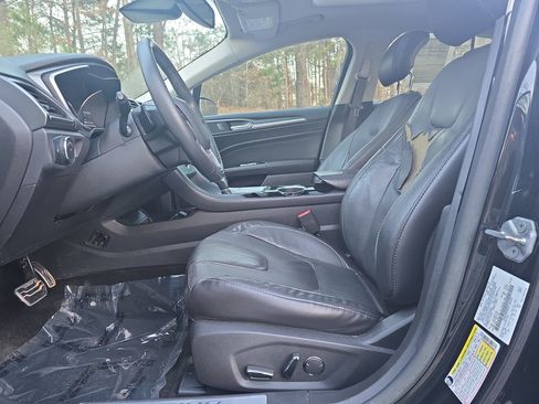 Used 2014 Ford Fusion Titanium image 14