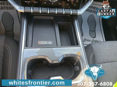 Used 2025 GMC Acadia Elevation image 22