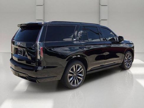 Used 2023 Cadillac Escalade Sport Platinum RWD image 5