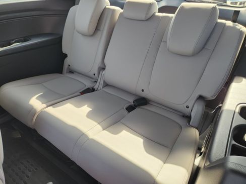 Used 2024 Honda Odyssey EX-L image 25