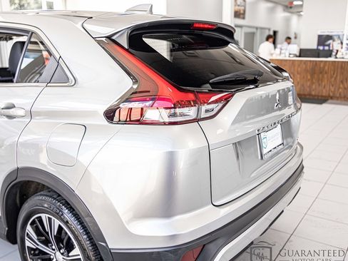 Used 2022 Mitsubishi Eclipse Cross SE FWD image 14