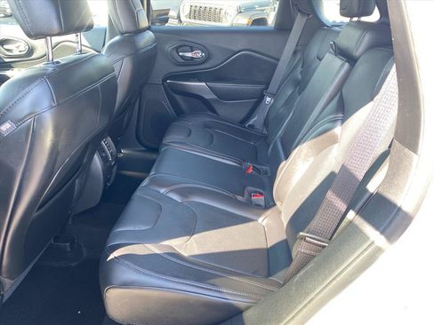 Used 2020 Jeep Cherokee Limited AWD/4WD image 22