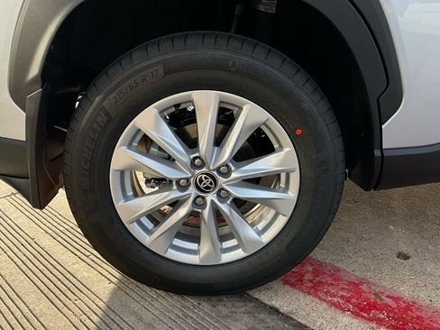 New 2026 Toyota Corolla Cross LE image 8