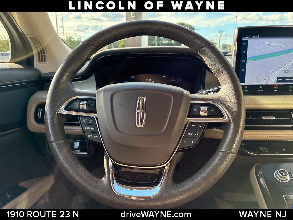 Certified 2023 Lincoln Nautilus AWD w/ Premium Package image 25