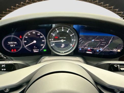 Used 2024 Porsche 911 Carrera GTS image 31