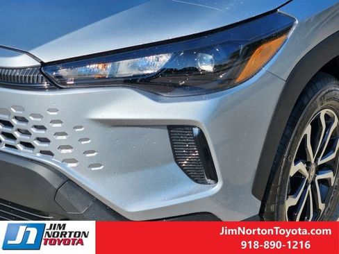 New 2026 Toyota Corolla Cross S image 7