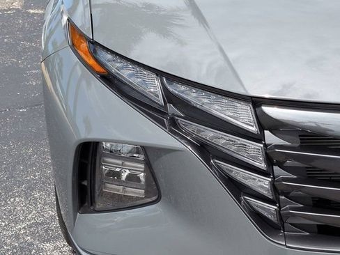 Certified 2024 Hyundai Tucson SE FWD image 10