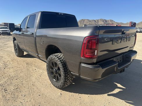 Used 2025 RAM 3500 Laramie AWD/4WD image 6