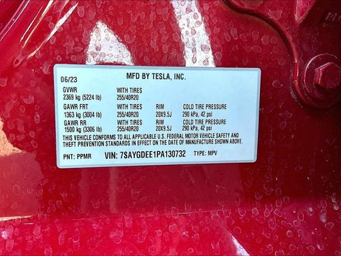 Used 2023 Tesla Model Y Long Range AWD/4WD image 30