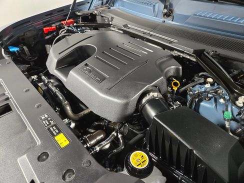 Used 2020 Land Rover Defender 110 HSE image 20