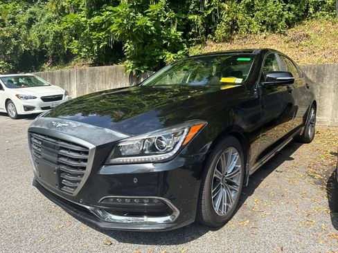 Used 2018 Genesis G80 3.8 w/ Option Group 02 RWD image 5