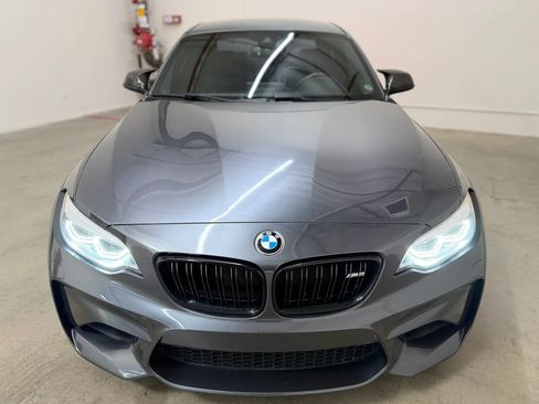 Used 2018 BMW M2 RWD image 3