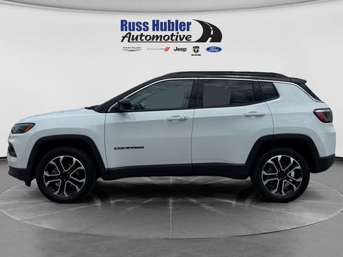 Used 2022 Jeep Compass Limited AWD/4WD image 2
