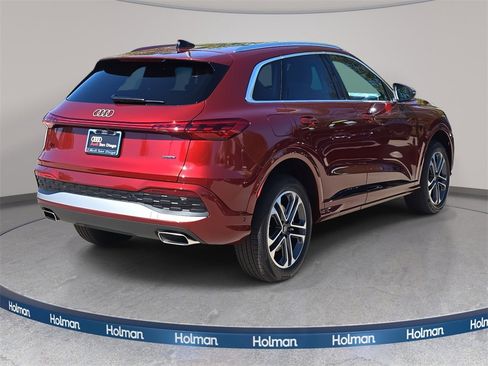 New 2025 Audi Q5 Premium image 3