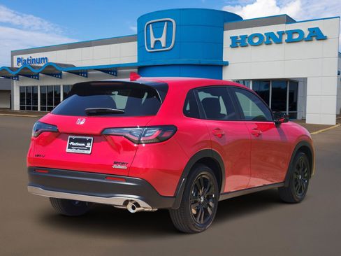 New 2027 Honda HR-V Sport image 4