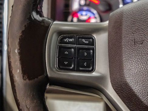 Used 2015 RAM 2500 Laramie w/ Convenience Group AWD/4WD image 16