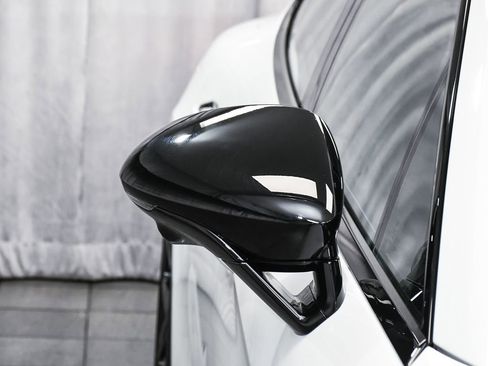 Used 2025 Porsche Panamera 4 image 73