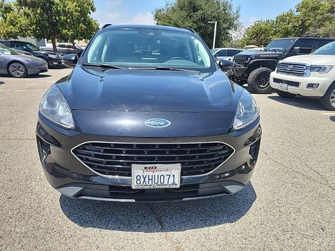 Used 2021 Ford Escape SE w/ SE Sport Appearance Package FWD image 8