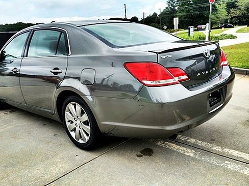 Used 2006 Toyota Avalon Touring FWD image 7
