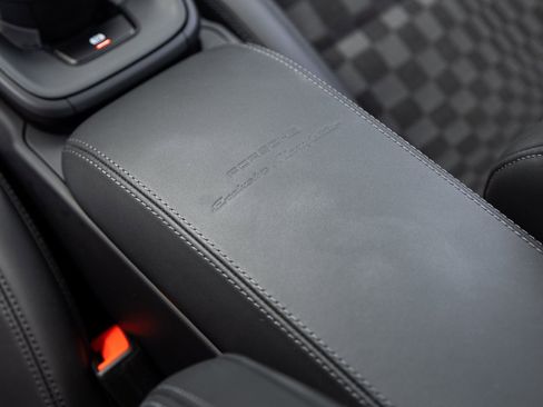 Certified 2026 Porsche 911 Targa 4 GTS image 32