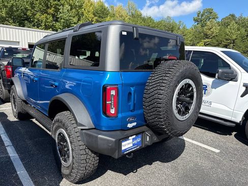 Used 2024 Ford Bronco Outer Banks w/ Sasquatch Package AWD/4WD image 11