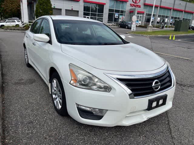 Used 2015 Nissan Altima 2.5 S w/ Power Driver Seat Package FWD image 3