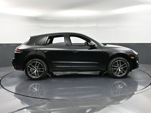 New 2026 Porsche Macan image 9