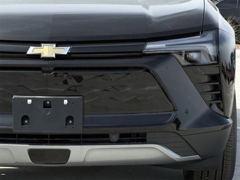 New 2026 Chevrolet Blazer EV LT image 8