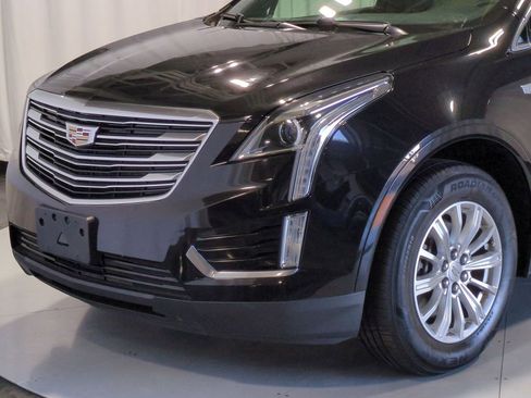 Used 2017 Cadillac XT5 FWD image 14