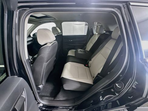 Used 2025 Honda CR-V EX image 26