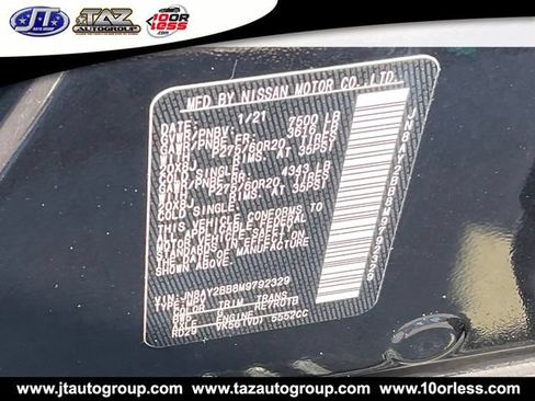 Used 2021 Nissan Armada SL w/ Captain's Chairs Package AWD/4WD image 23